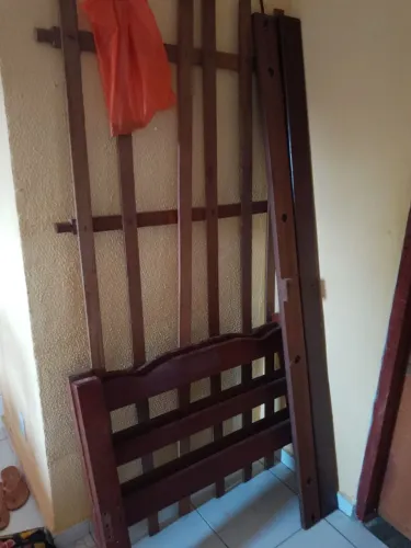 Cama Solteiro