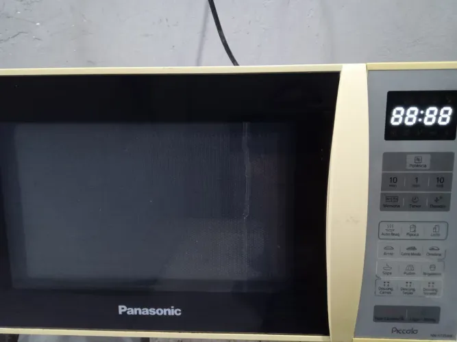 MICROONDAS PANASONIC 25L 