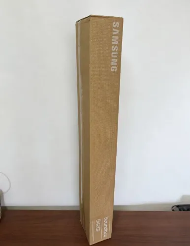 Soundbar Samsung HW B400F - Novo e Lacrado com Nota