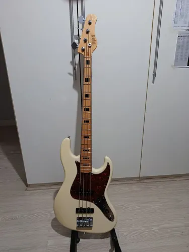 Baixo Tagima TJB4 4 Classic Series