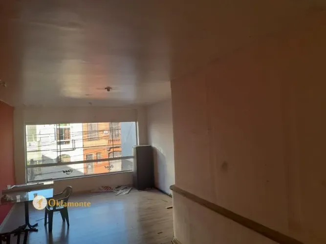 Casa com 1 Quarto(s) e 4 banheiro(s) para Alugar, 40 m² por R$ 2400 / Mês