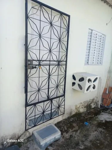 Alugo casa tipo vila na Aparecida