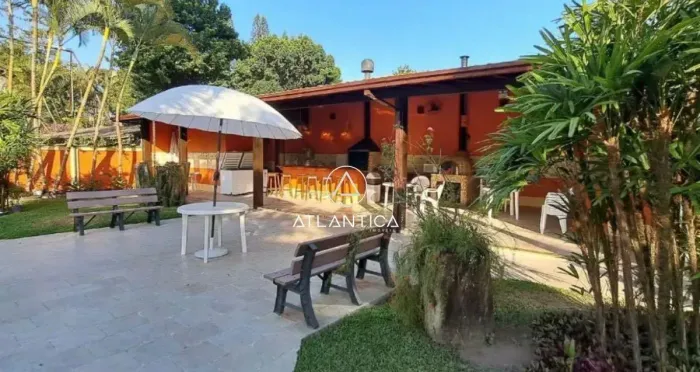 Atlântica Imóveis tem excelente casa à venda, por R$ 395.000,00 Rio das Ostras