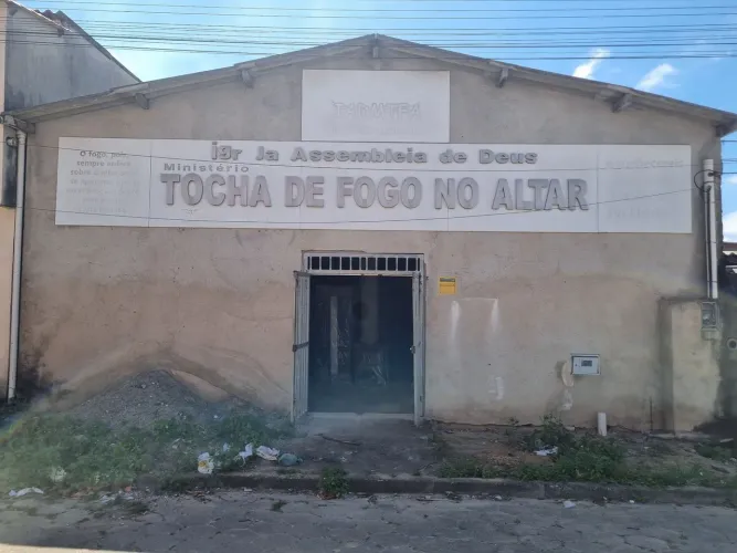 Vendo ou alugo Galpão no Nova Esperança (aceito troca em carro e negocio)