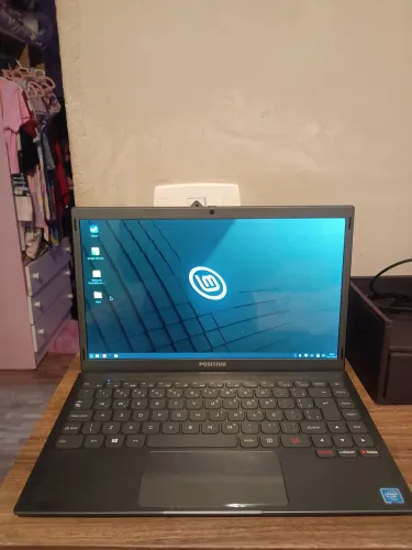 Notebook Positivo Motion C4120F - Compacto e Prático para Estudos e Trabalho!