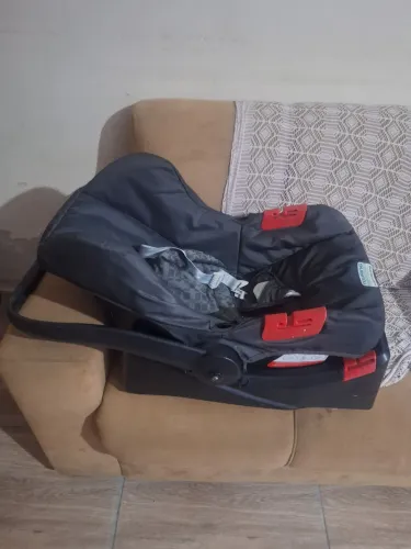 Venda Bebê Conforto burigotto com base