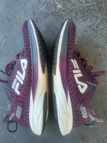 Tênis fila Racer kr6 amaranth n*35