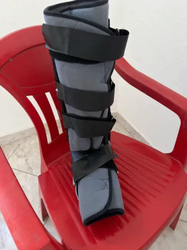 Bota ortopédica imobilizadora