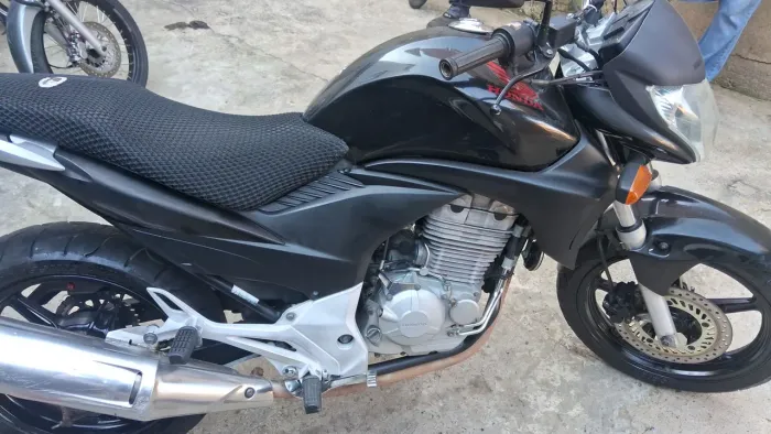 Cbr 300