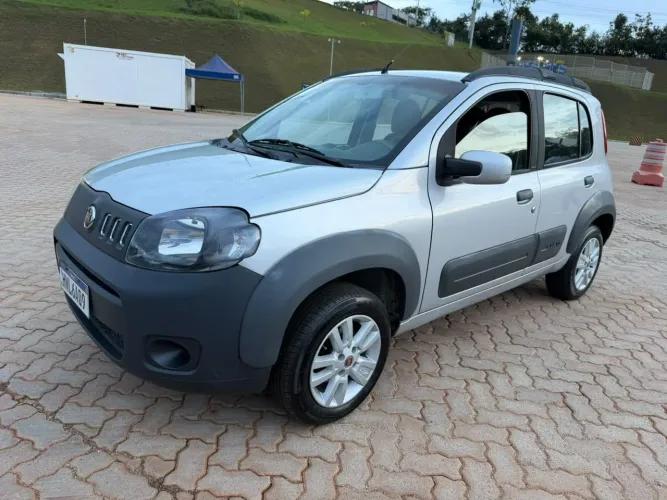 Fiat Uno WAY 1.4 EVO Fire Flex 8V 5P 2012