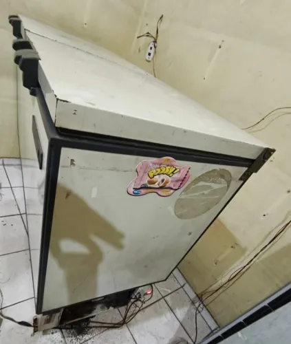 Freezer Horizontal Reubly 450L Duas Tampas (Usado)
