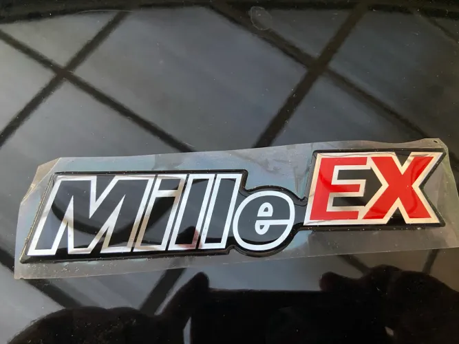 Emblema adesivo resinado Fiat Uno mille EX