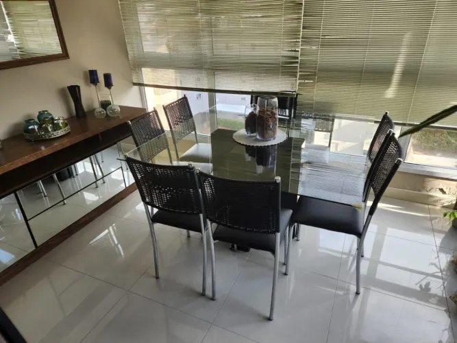 Mesa de vidro 