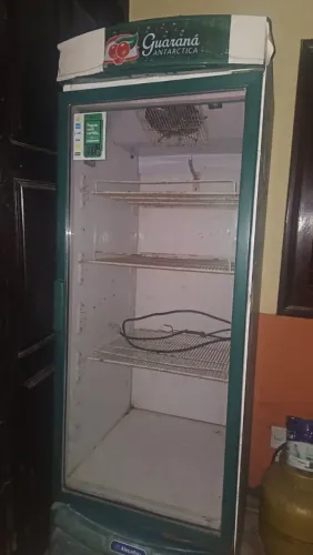 Freezer Expositor Vertical