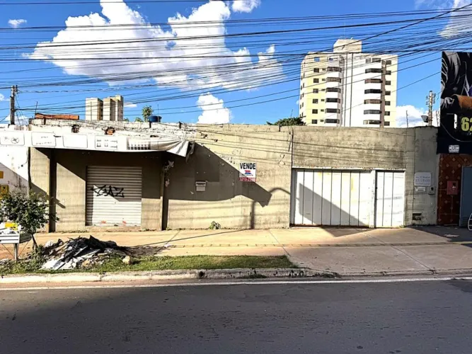 Vende-se Lote no Setor Pedro Ludovico, Av. 1º Radial, com 435,69 m2
