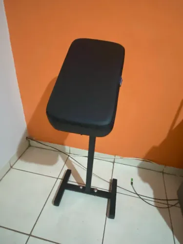 Braço de apoio para tatuadores (usado em excelente estado)