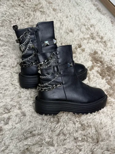 Bota Tratorada Preta Feminina
