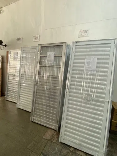 OFERTÃO DE ESTOQUE - PORTAS DE ALUMÍNIO A PARTIR DE $499,99