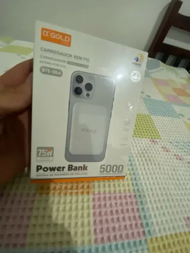 Vendo carregador portátil novo