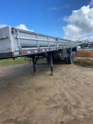 Vende-se está carreta grade baixa LS