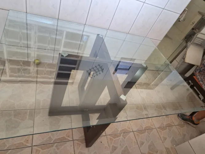 Mesa tampo vidro