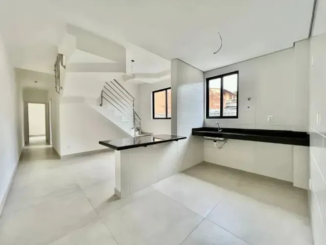 Cobertura Duplex, 03 Quartos, Planalto, BH.