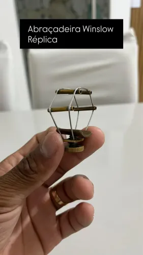 Abraçadeira para sax tenor 