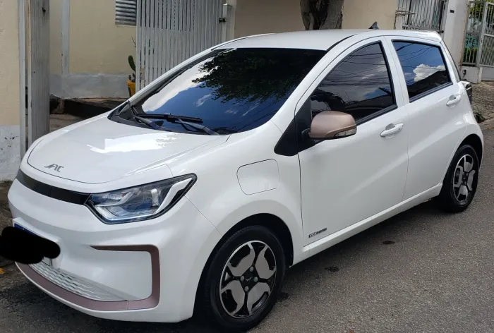 JAC E-JS1 62cv 5P Aut. (elétrico) 2026