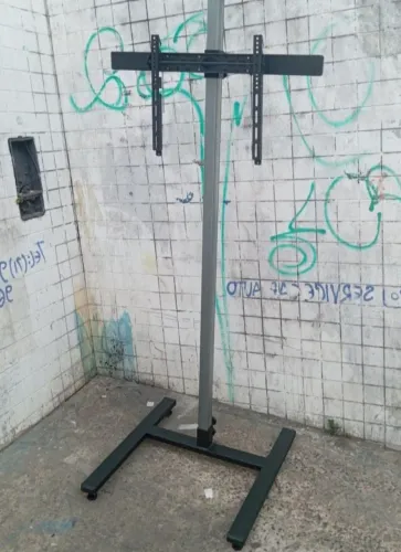 SUPORTE PARA TV MODELO PEDESTAL REGULÁVEL PARA EVENTOS/BAR/POUSADA DE 32 A 75 POLEGADAS