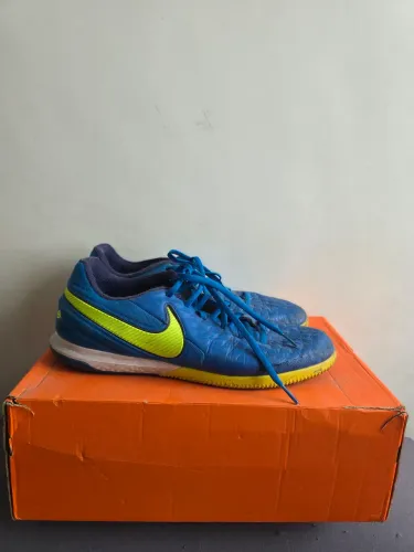 Chuteira Futsal Nike Tiempo Pro