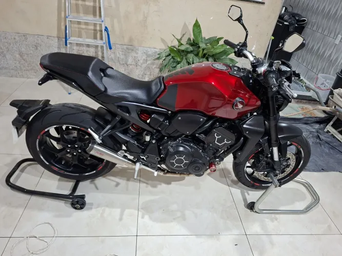 CB 1000R 2021