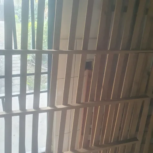Estrado para cama de casal. Lastro.