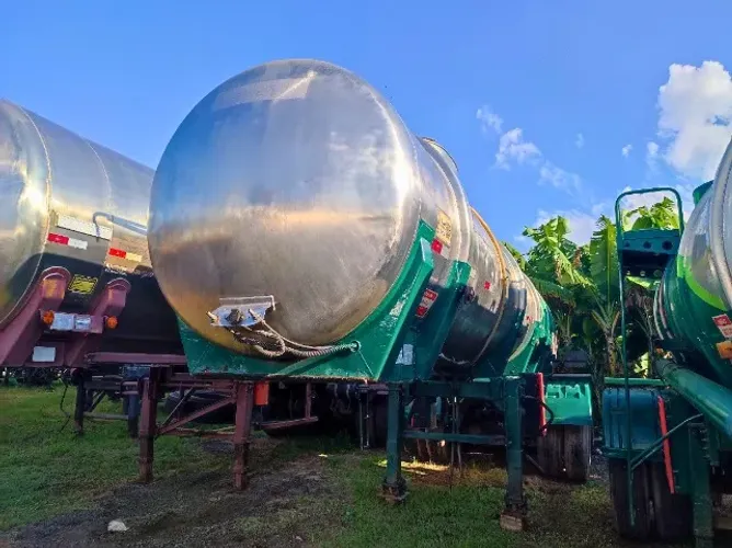 CARRETA TANQUE AÇO INOX 2 EIXOS | TANESFIL