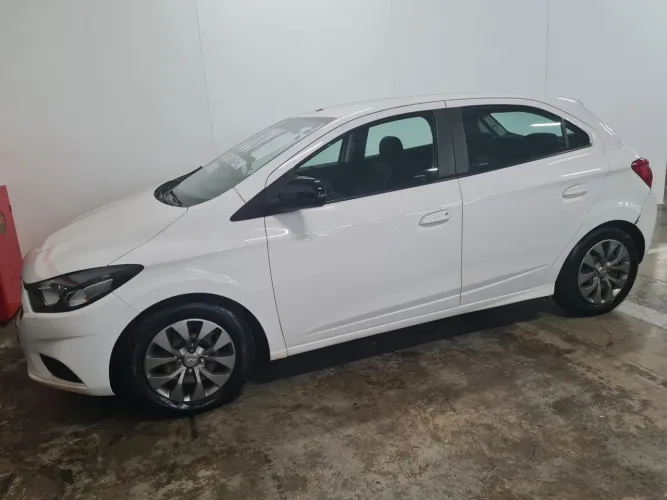 Chevrolet Onix Hatch 1.0 12V Flex Mec. 4P 2021