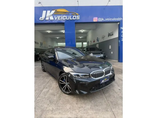 BMW 320I A 2.0 TB M Sport Activeflex 16V 4P 2023
