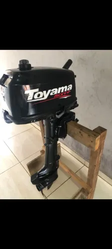 Motor de popa 2T  Toyama 5.8hp 