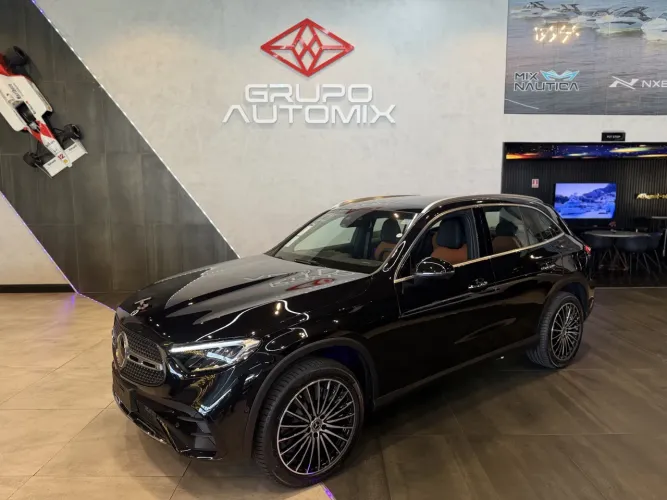 Mercedes-Benz GLC-300 AMG L. Cou. 4M 2.0 TB Aut. (híb) 2026