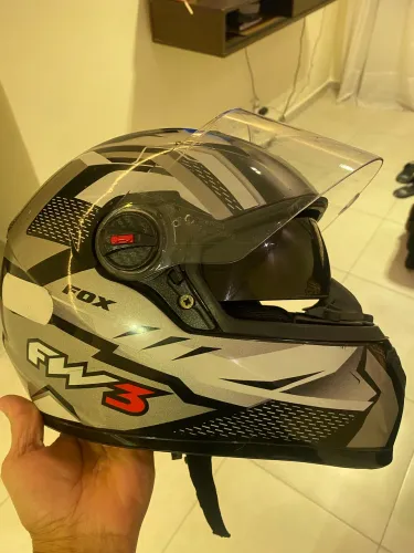 Capacete fw3 fechado