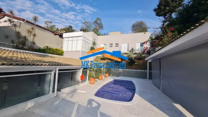 Casa Condominio Morada do Sol com 440 mts² 3 suites, piscina 4 vagas cob.