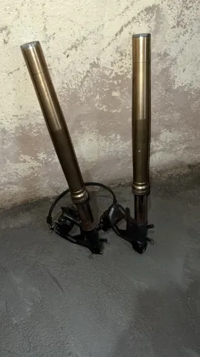 PAR BENGALAS SUZUKI GSXR SRAD 1000