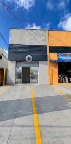 Salão para Locação em Arujá - 150m² no Centro, R$ 8.800