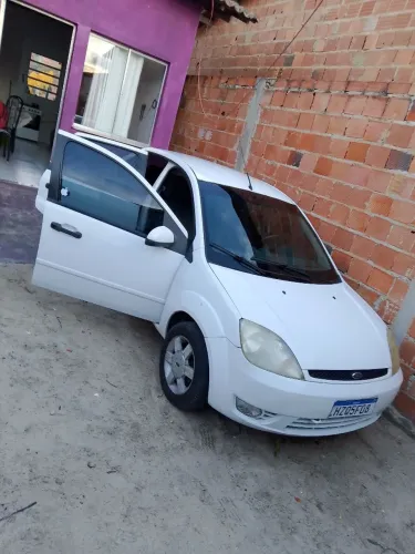 Ford Fiesta Sed. 1.6 8V Flex 4P 2005