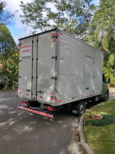 Fretes Mudanças e Carretos em geral