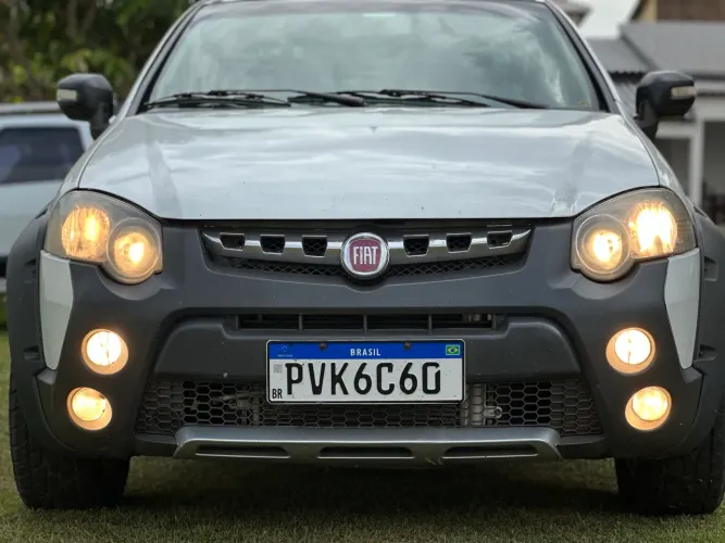 Fiat Strada Adventure 1.8/ 1.8 Locker Flex CE 2015