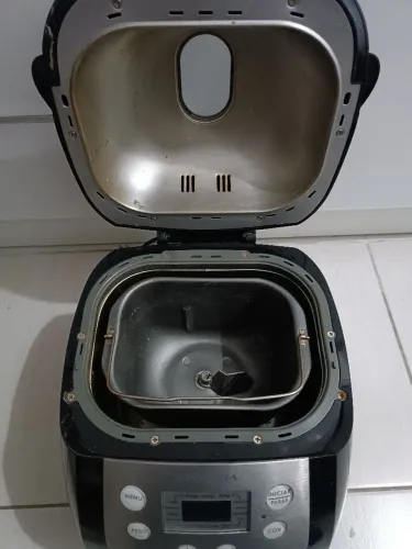 Panificadora Britânia Prime 2 650w - 220v