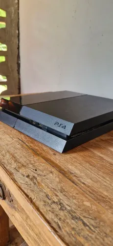 Playstation 4 500gb usado