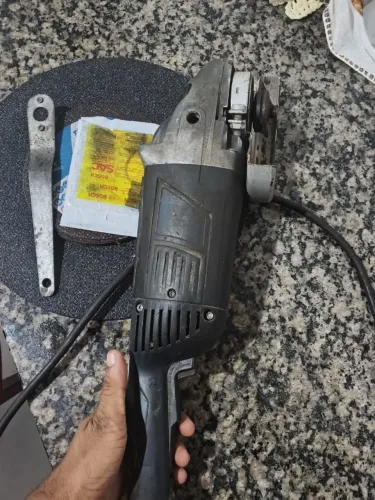 Esmerilhadeira - Lixadeira Bosch