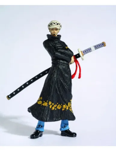 Law one piece salvat fora da caixa