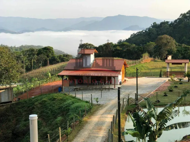Sítio à venda no Morro da Califórnia em Antônio Carlos/SC