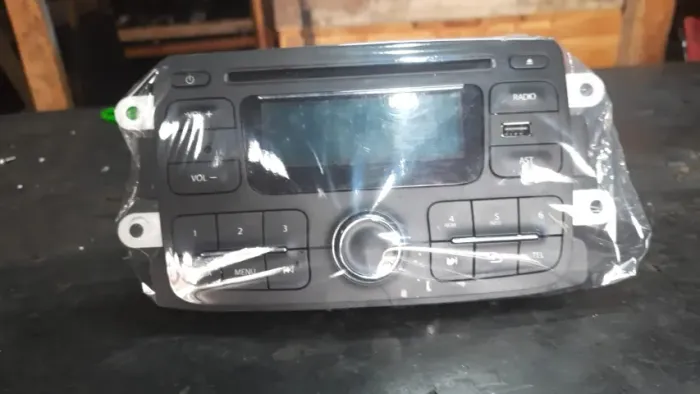 Rádio Original Sandero 2014
